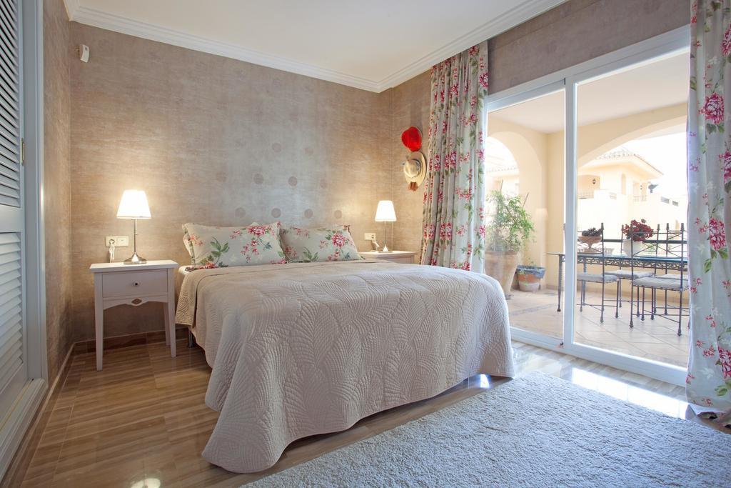 Апартаменты Hacienda Elviria Марбелья Экстерьер фото